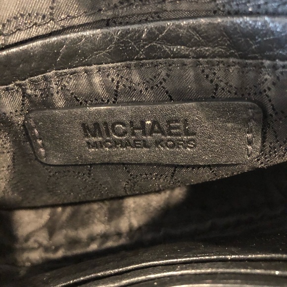 Michael Kors Purse - Picture 6 of 6